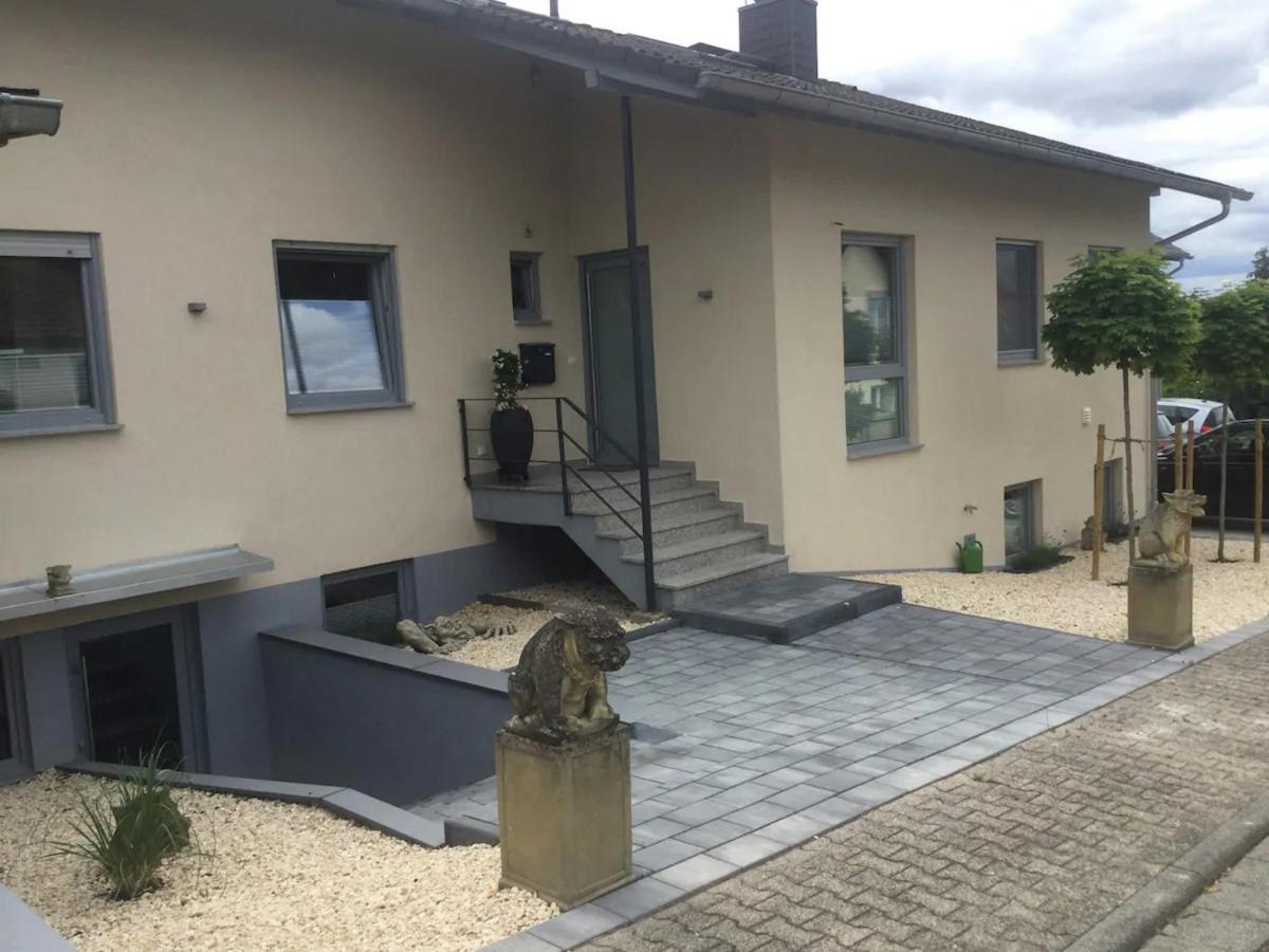 Charmante Ferienwohnung 100 Qm Groß-Umstadt エクステリア 写真