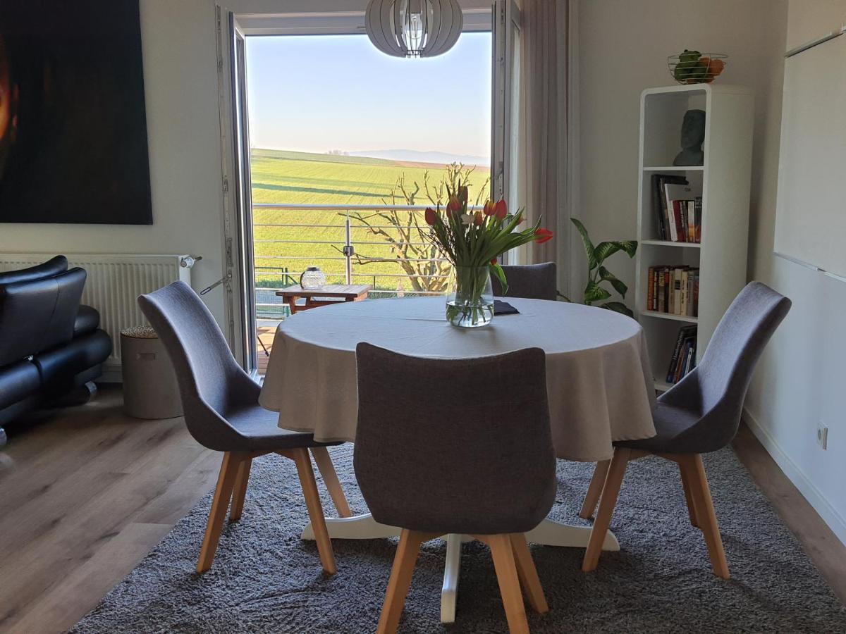 Charmante Ferienwohnung 100 Qm Groß-Umstadt エクステリア 写真